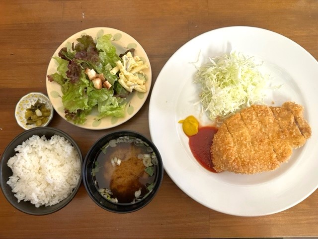 とんかつ定食
